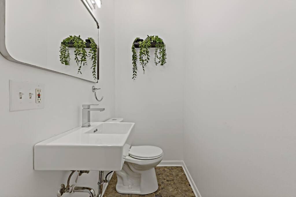 The Penthouse, Lux Stay Near Downtown, Uofc & Lake Chicago Exteriér fotografie